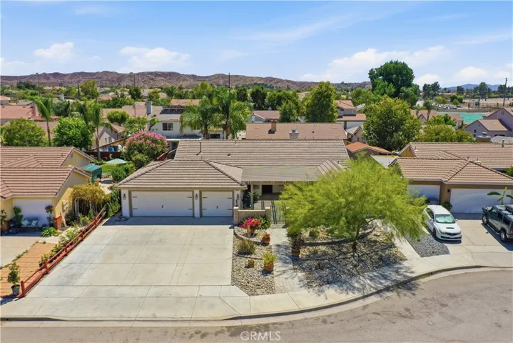 1936 Medoc, San Jacinto, California 92583