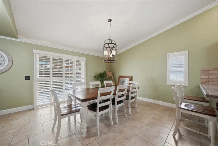 1936 Medoc, San Jacinto, California 92583