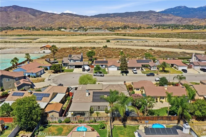 1936 Medoc, San Jacinto, California 92583