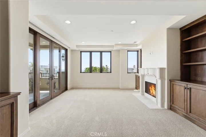 301 28th Street A, Manhattan Beach, California 90266