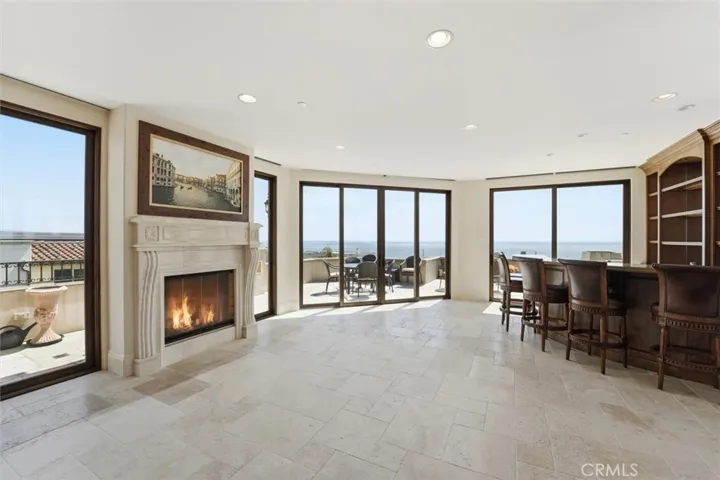 301 28th Street A, Manhattan Beach, California 90266