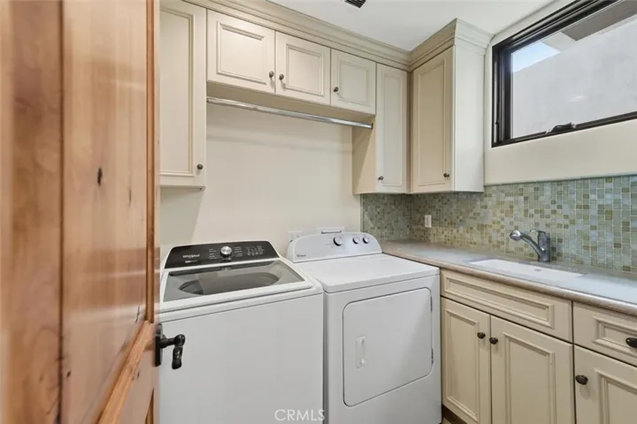 301 28th Street A, Manhattan Beach, California 90266