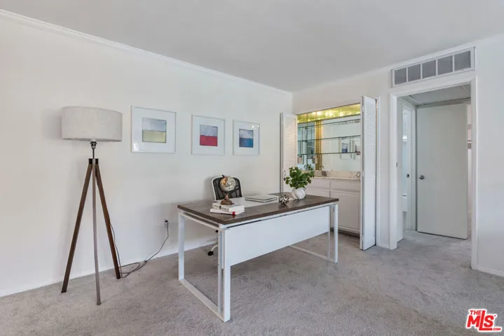 11965 Gorham Avenue 503, Los Angeles, California 90049