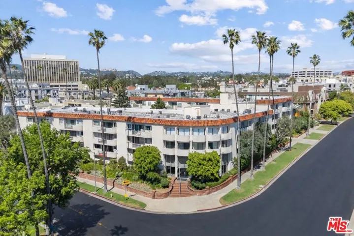 11965 Gorham Avenue 503, Los Angeles, California 90049