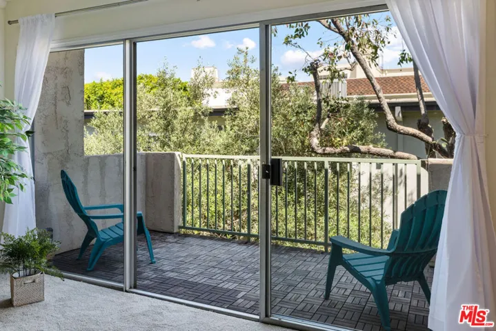 11965 Gorham Avenue 503, Los Angeles, California 90049