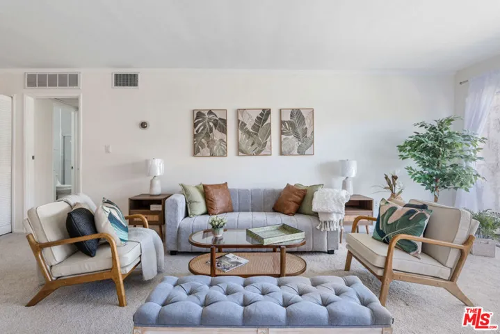 11965 Gorham Avenue 503, Los Angeles, California 90049