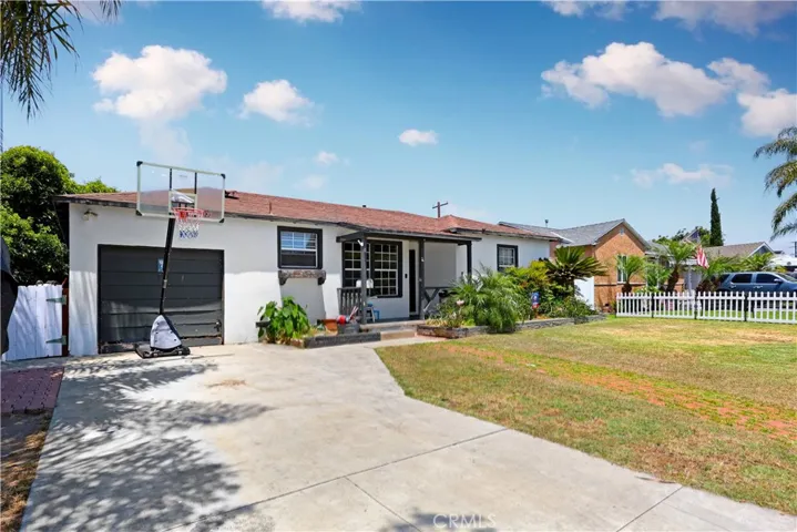 9049 Lemoran Avenue, Downey, California 90240