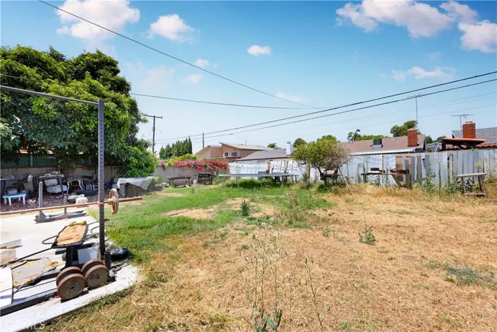 9049 Lemoran Avenue, Downey, California 90240