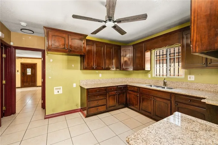 1330 E 33rd, Los Angeles, California 90011