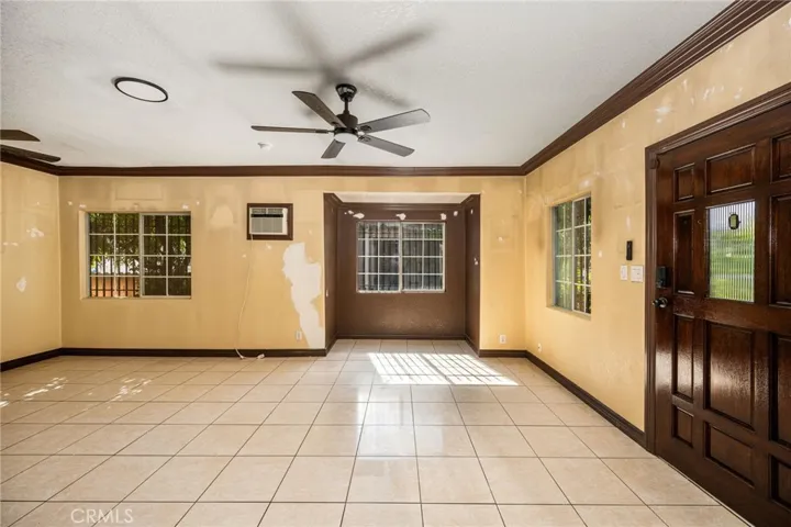 1330 E 33rd, Los Angeles, California 90011
