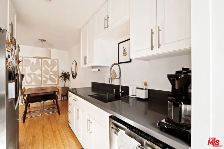 550 N Croft Avenue 2, Los Angeles, California 90048
