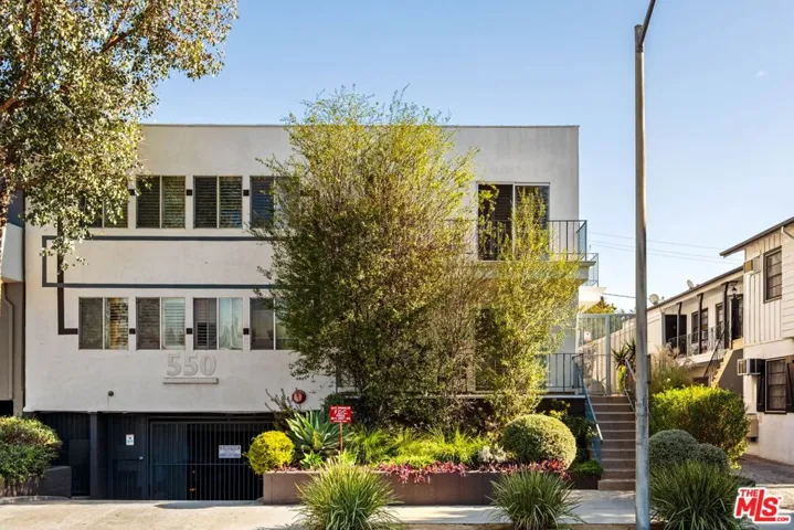550 N Croft Avenue 2, Los Angeles, California 90048