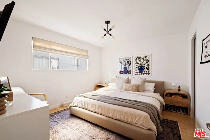 550 N Croft Avenue 2, Los Angeles, California 90048