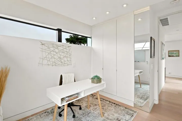 324 Kelly Avenue, Half Moon Bay, California 94019