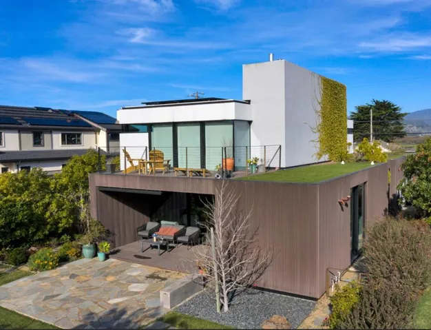324 Kelly Avenue, Half Moon Bay, California 94019