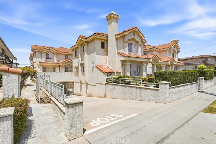 1097 S Marguerita C, Alhambra, California 91803