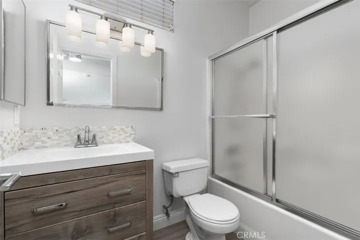 Full Bathroom for 3rd bedroom/loft