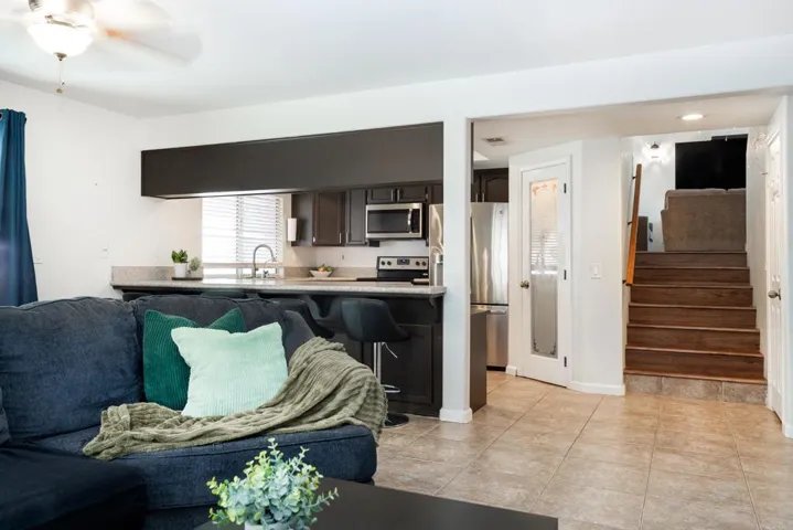23945 Nectar Way, Ramona, California 92065
