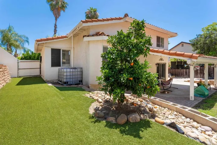 23945 Nectar Way, Ramona, California 92065