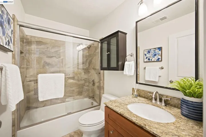 3747 Vineyard Ave, Pleasanton, California 94566