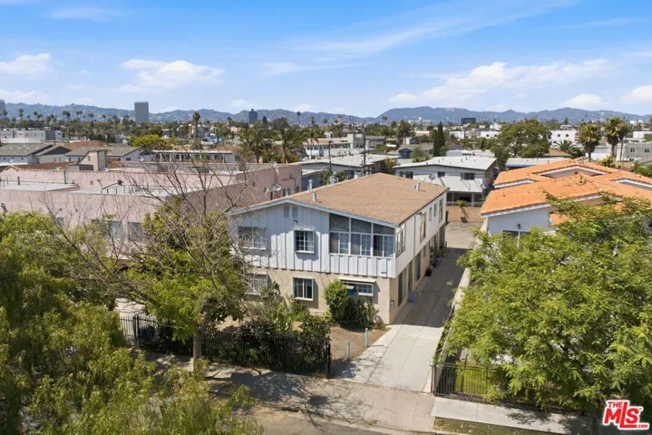 4841 W 18th Street, Los Angeles, California 90019
