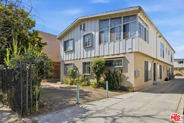 4841 W 18th Street, Los Angeles, California 90019