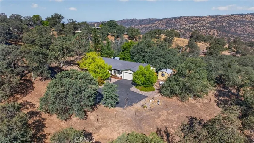 41393 Roaring River Way, Coarsegold, California 93614