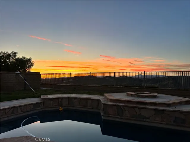 22915 Raintree Lane, Saugus, California 91390