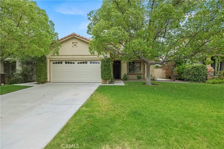 22915 Raintree Lane, Saugus, California 91390
