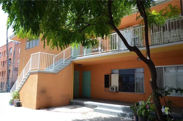 749 S Berendo, Los Angeles, California 90005