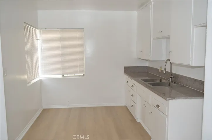 749 S Berendo, Los Angeles, California 90005