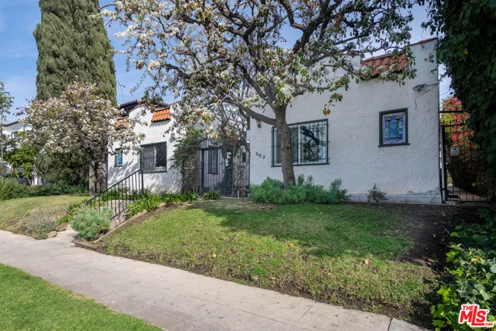 522 N Alta Vista Boulevard 9, Los Angeles, California 90036