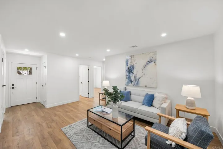 14027 Halper Road, Poway, California 92064