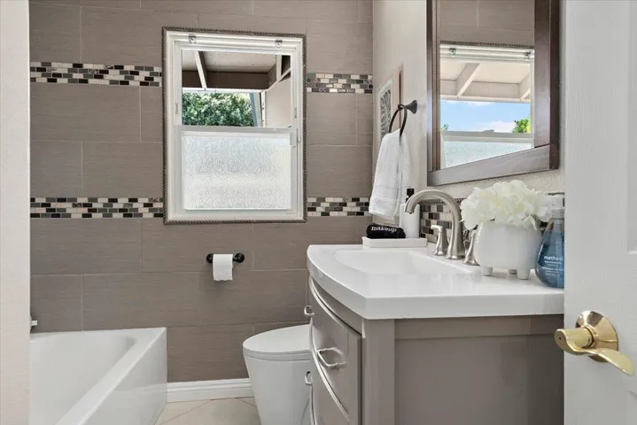 Hall Bathroom