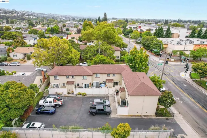 13556 Bancroft Ave 3, San Leandro, California 94578