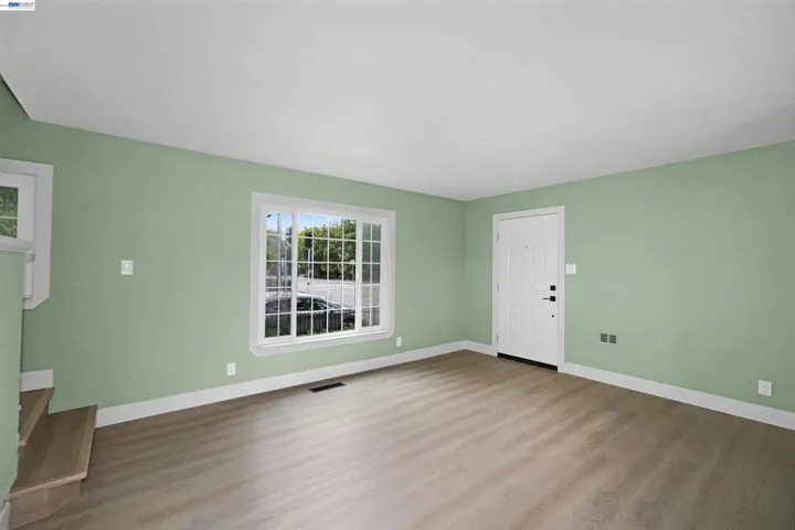 13556 Bancroft Ave 3, San Leandro, California 94578