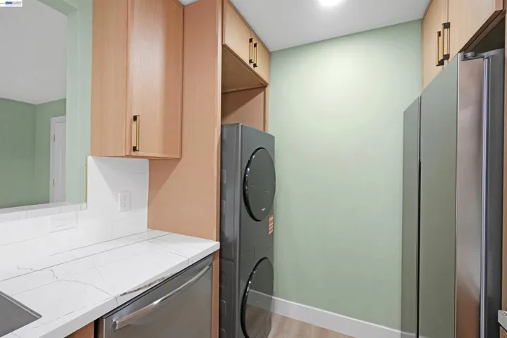 13556 Bancroft Ave 3, San Leandro, California 94578