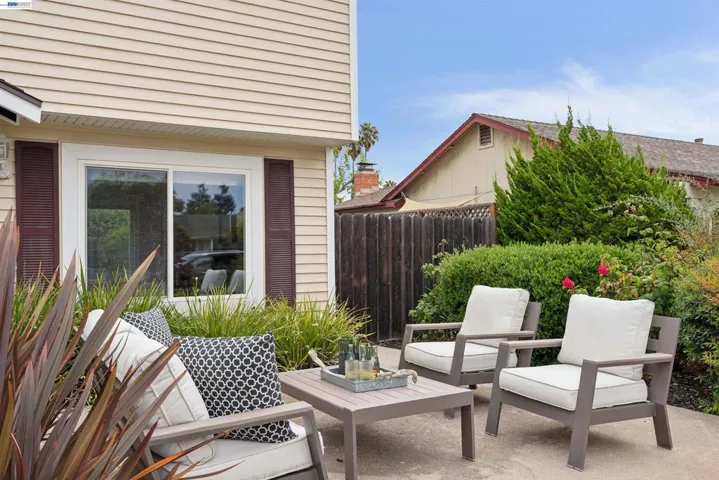 37842 Dahlia Dr, Newark, California 94560