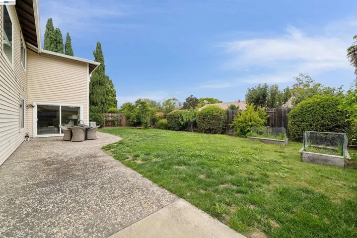 37842 Dahlia Dr, Newark, California 94560