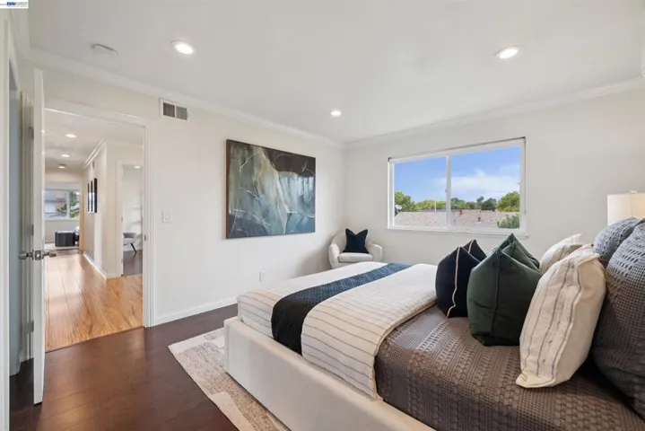 37842 Dahlia Dr, Newark, California 94560