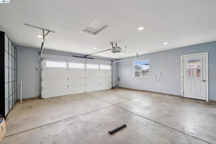 37842 Dahlia Dr, Newark, California 94560