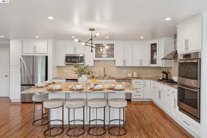 37842 Dahlia Dr, Newark, California 94560