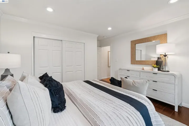 37842 Dahlia Dr, Newark, California 94560