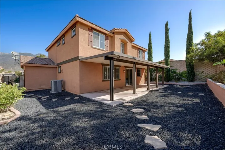 15415 Petunia, Fontana, California 92336