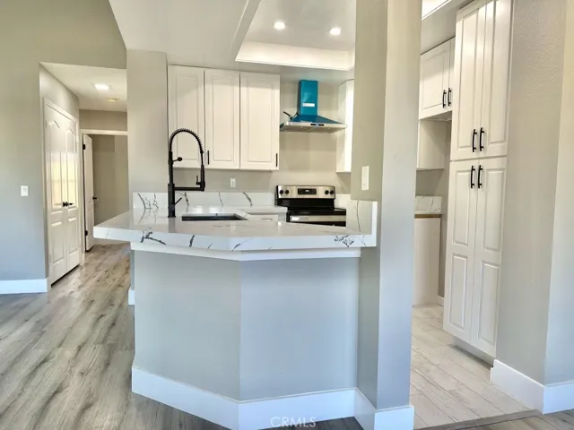 33 Vassar Aisle 21, Irvine, California 92612