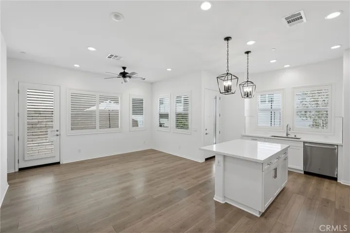27367 Thunder Ridge Court, Valencia, California 91381