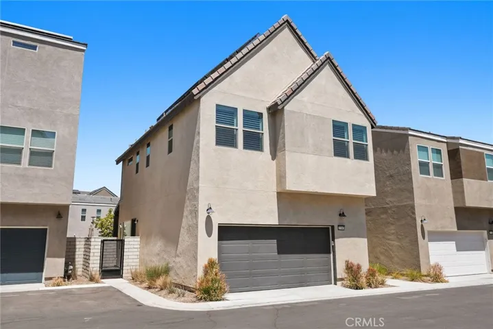 27367 Thunder Ridge Court, Valencia, California 91381