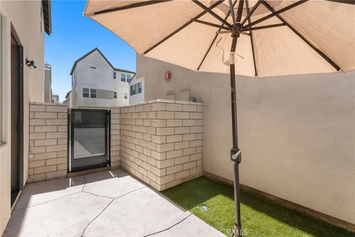 27367 Thunder Ridge Court, Valencia, California 91381