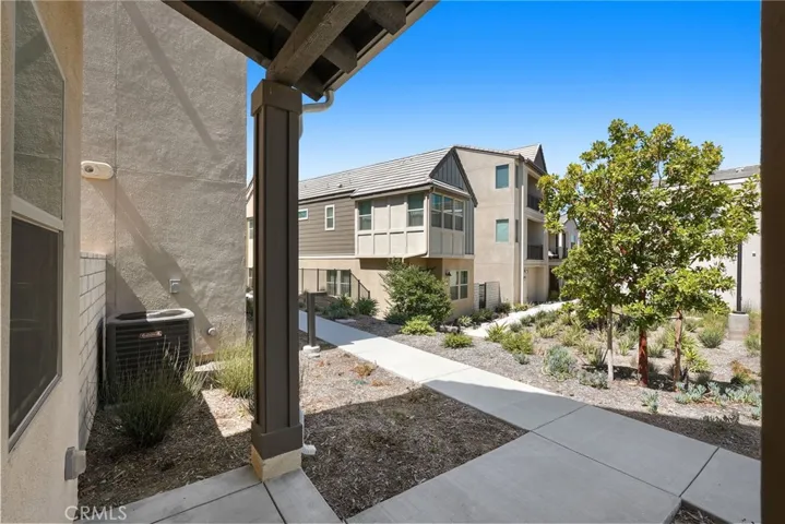 27367 Thunder Ridge Court, Valencia, California 91381