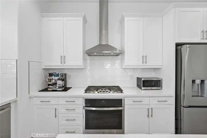 27367 Thunder Ridge Court, Valencia, California 91381